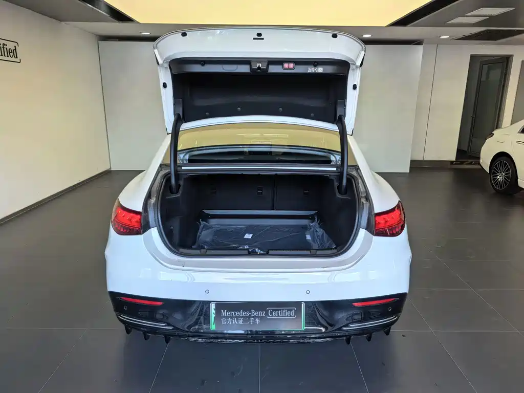 Mercedes-Benz EQE — миниатюра 5