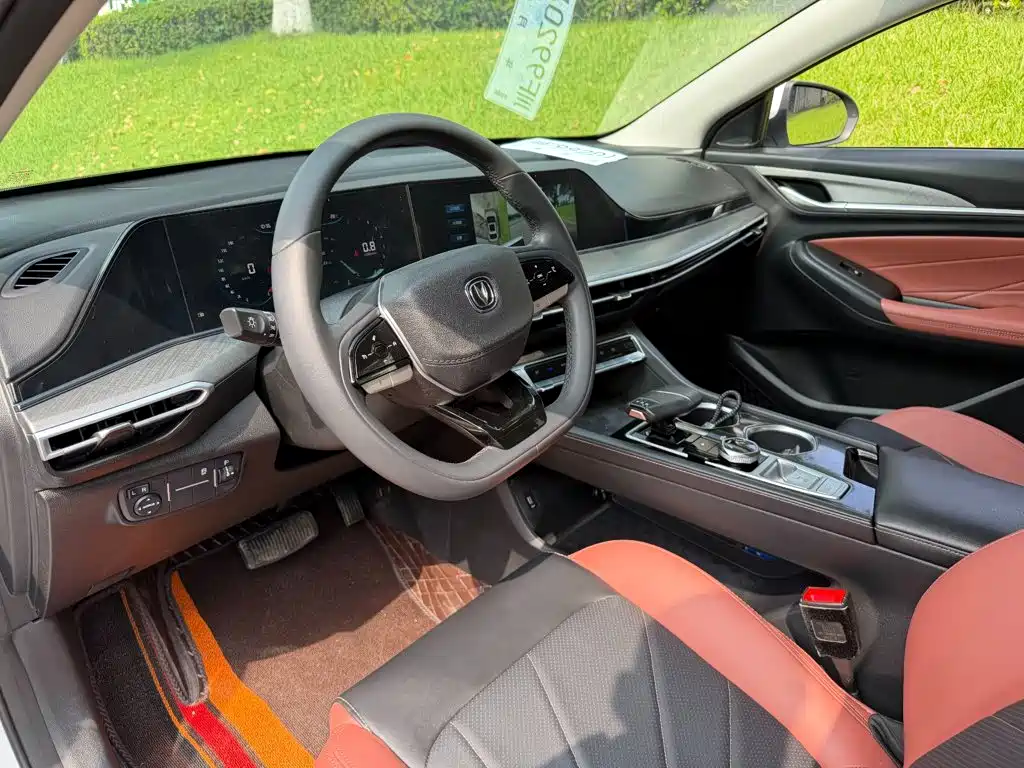 Changan Eado — миниатюра 7