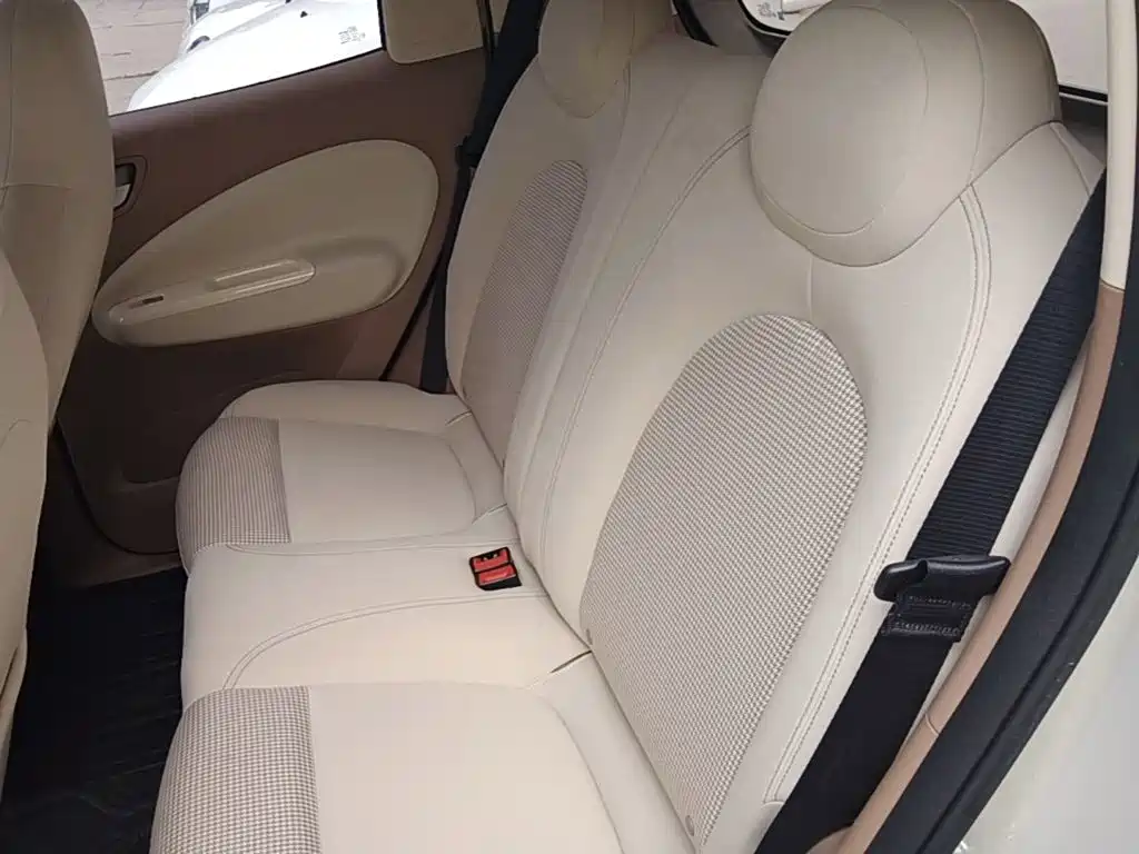 Wuling MINIEV — миниатюра 17