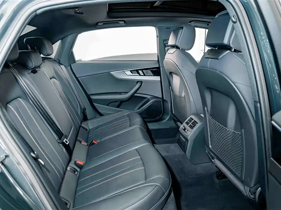 Audi A4L — миниатюра 20