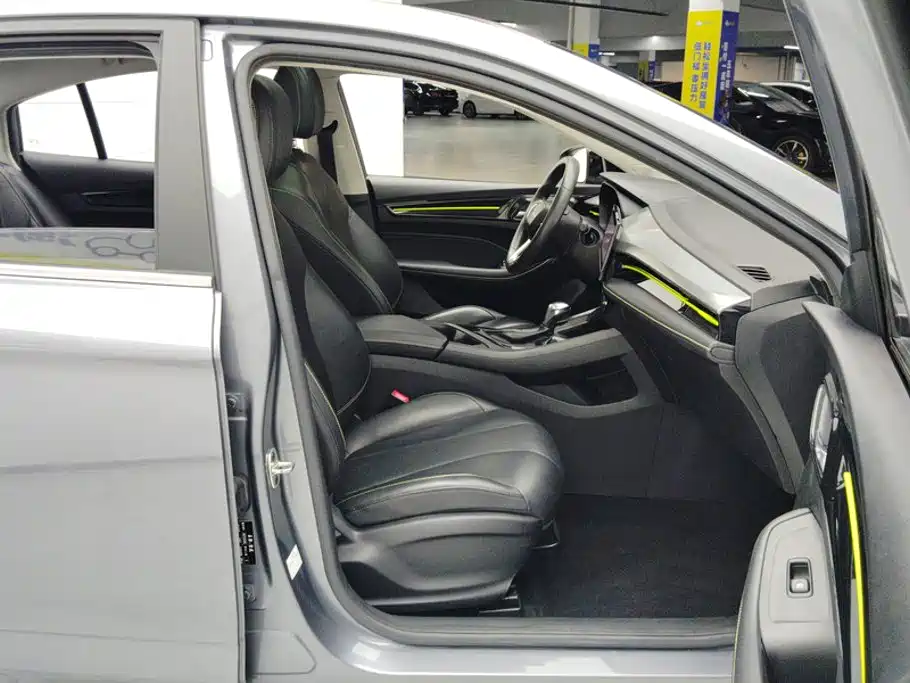 Roewe i5 — миниатюра 8