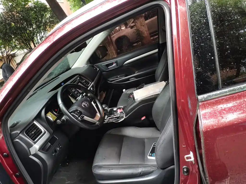 Toyota Highlander — миниатюра 16