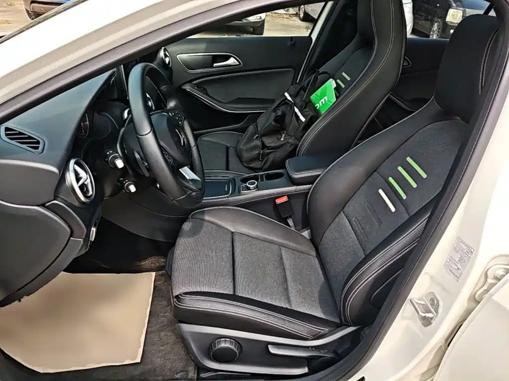 Mercedes-Benz A-Class (Import) — миниатюра 15