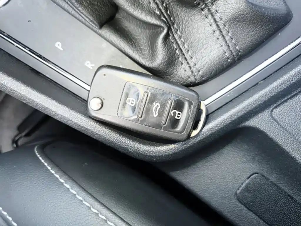 Volkswagen Lavida — миниатюра 9