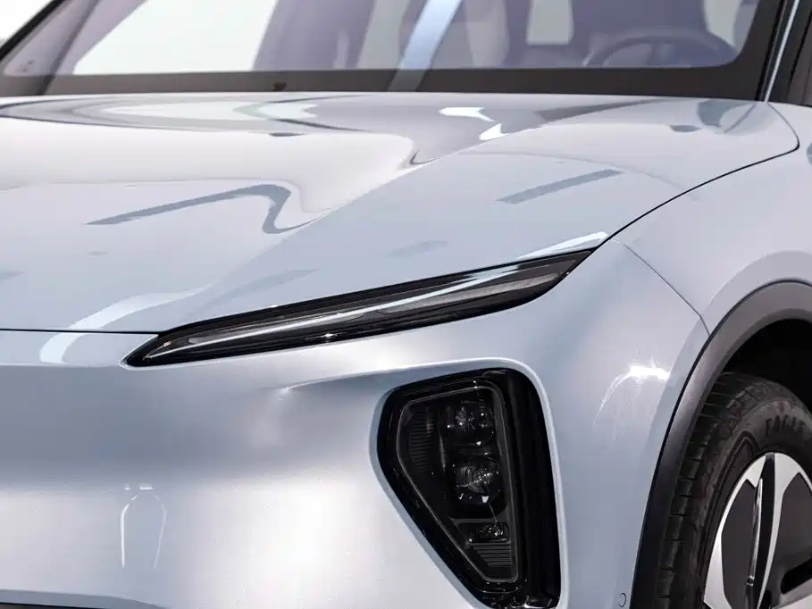 NIO ES6 — миниатюра 10