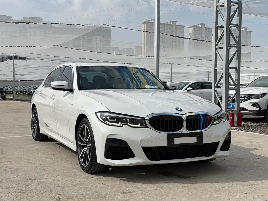 BMW 3 Series — миниатюра 3