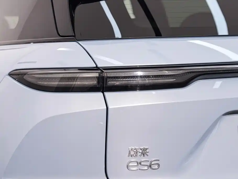NIO ES6 — миниатюра 11
