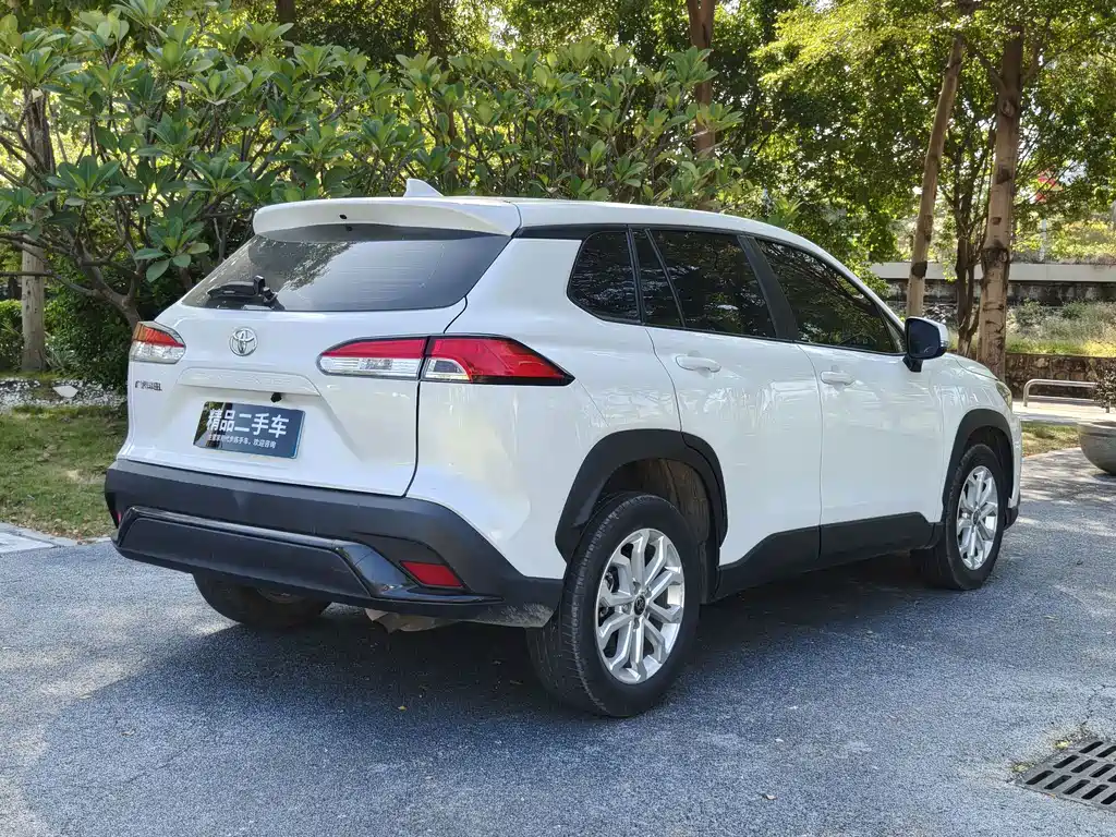 Toyota Frontlander — миниатюра 11