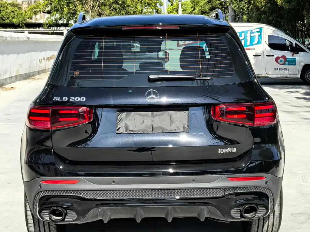 Mercedes-Benz GLB — миниатюра 5
