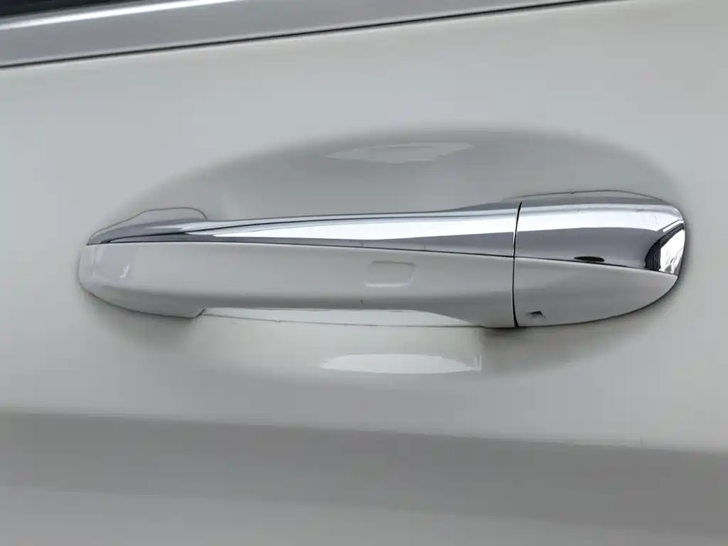 Mercedes-Benz GLC — миниатюра 18