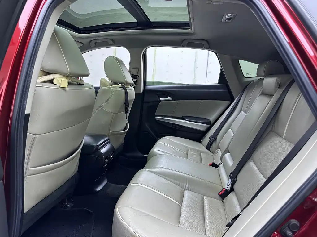 Honda Crosstour — миниатюра 8