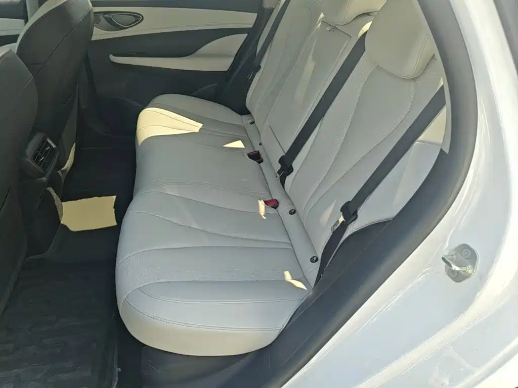 BYD Seal 05 DM-i — миниатюра 22