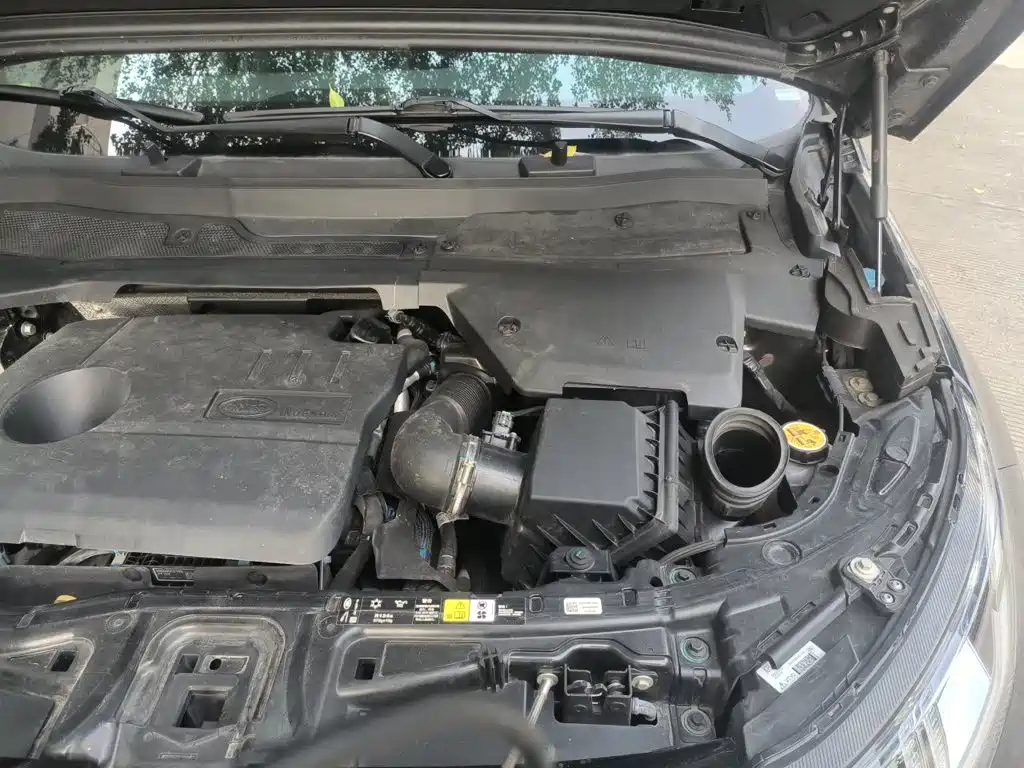 Land Rover Discovery Sport Hybrid — миниатюра 22