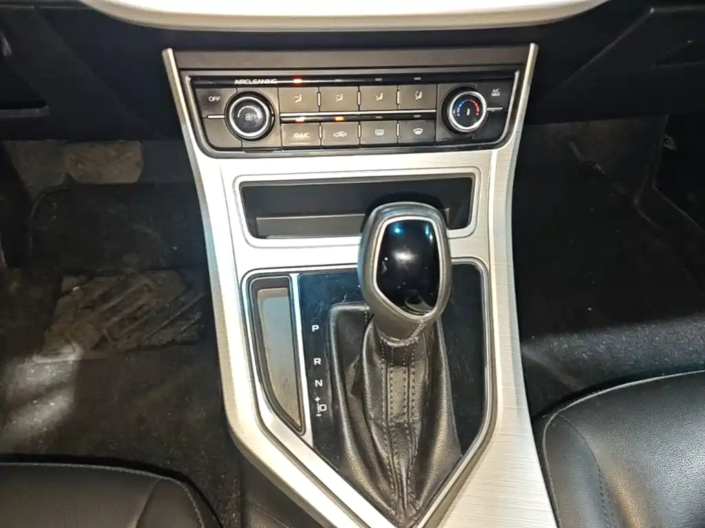 Geely Vision — миниатюра 14