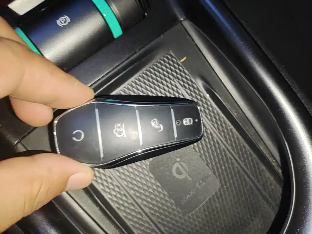 BYD Dolphin — миниатюра 17