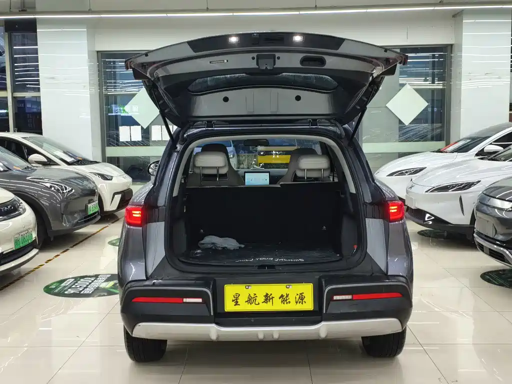 BYD Yuan UP — миниатюра 6