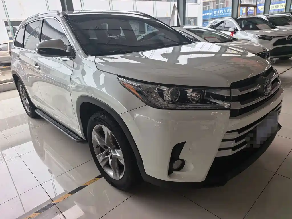 Toyota Highlander — миниатюра 3