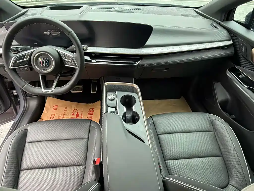 Buick E4 — миниатюра 9
