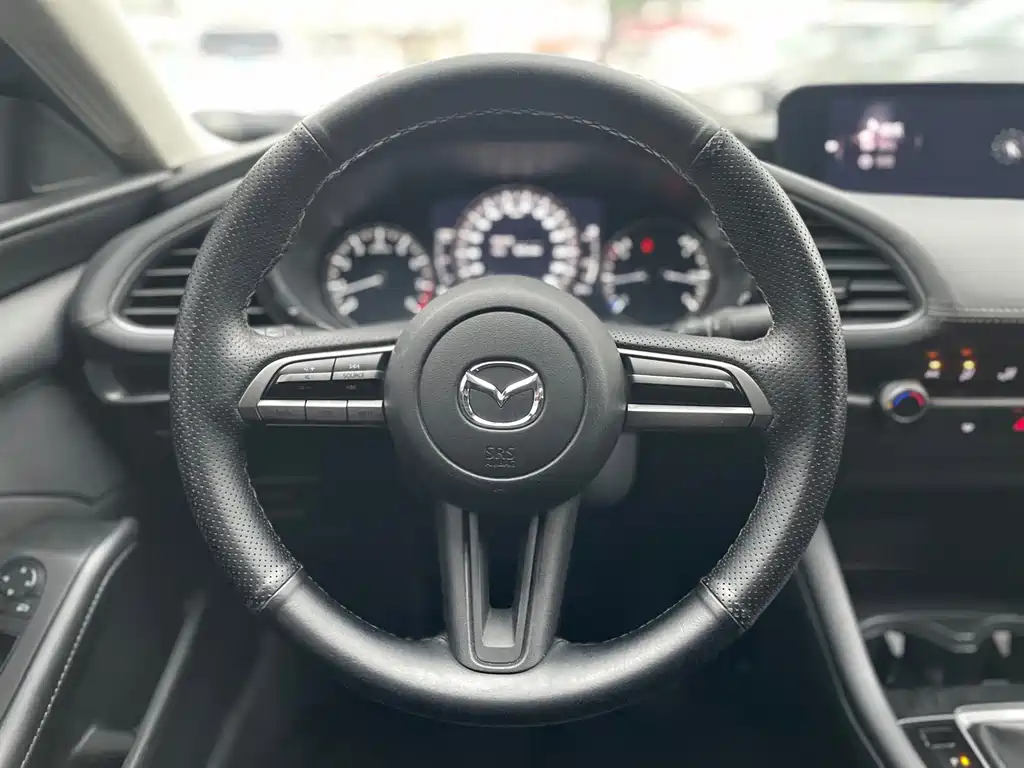 Mazda 3 Axela — миниатюра 8