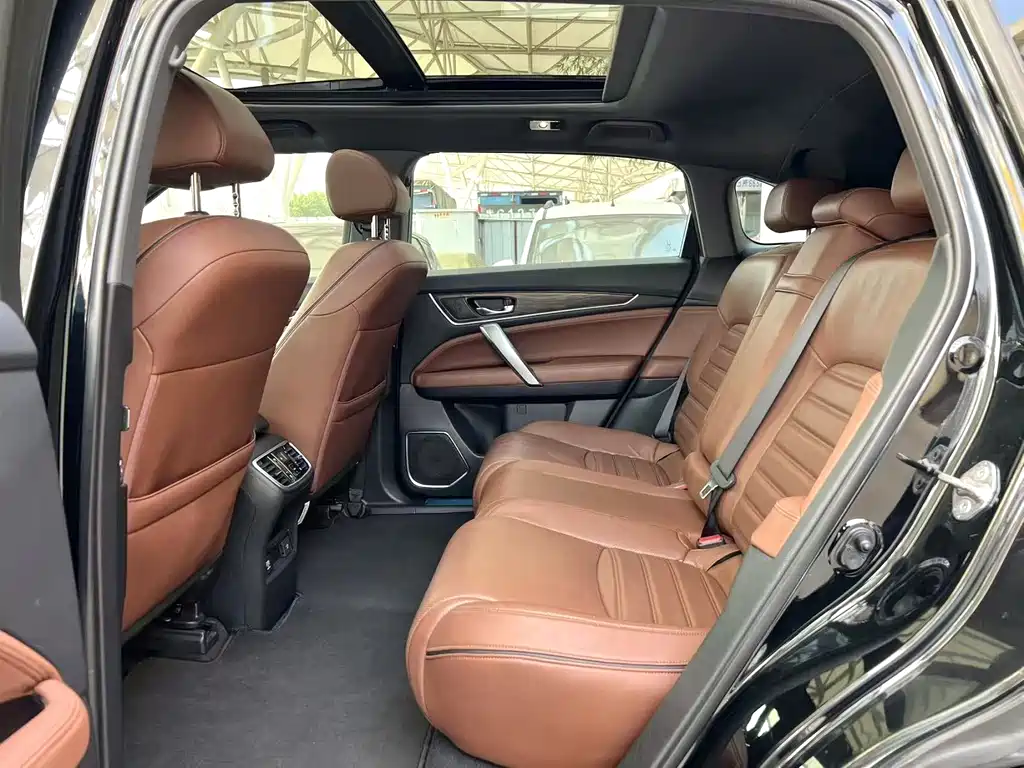 Honda UR-V — миниатюра 4