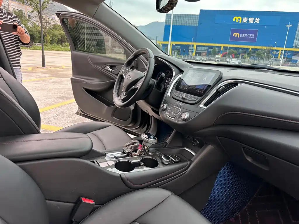 Chevrolet Malibu XL — миниатюра 12