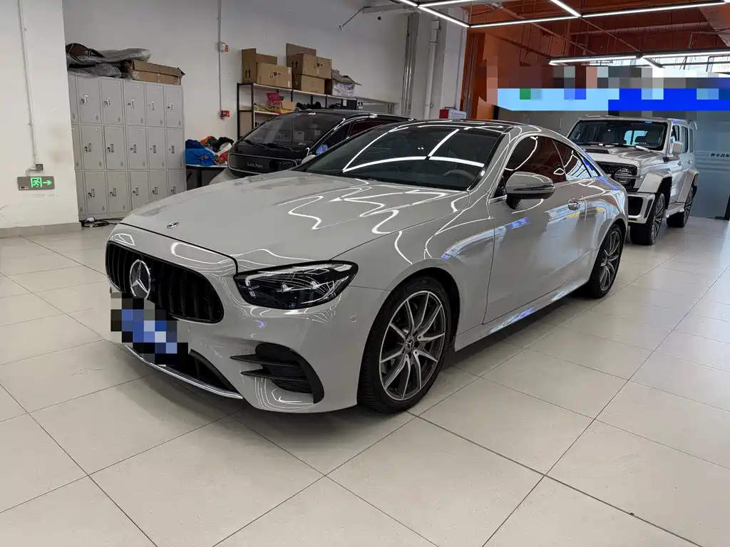 Mercedes-Benz E-Class (Import) — миниатюра 9