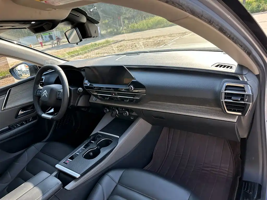 Citroen C5 X — миниатюра 17