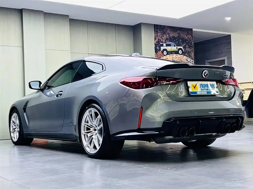 BMW M4 2024 M4 M xDrive