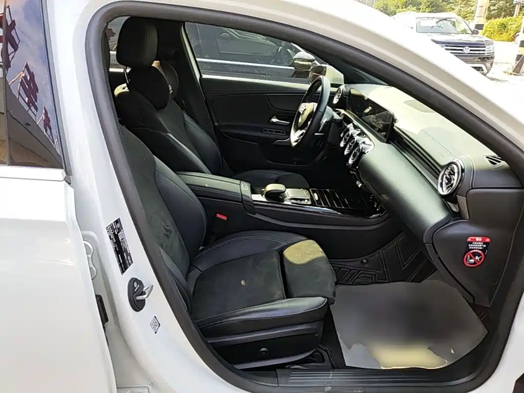 Mercedes-Benz A-Class — миниатюра 25