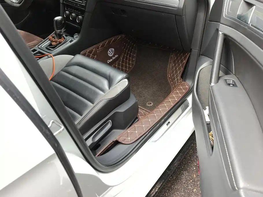 Volkswagen Golf — миниатюра 8