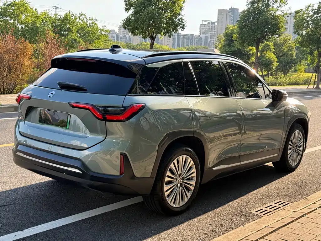 NIO ES6 — миниатюра 5