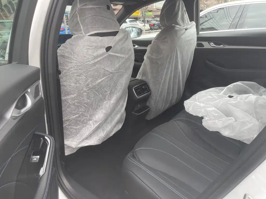 GEELY AUTOMOBILE XINGRUI