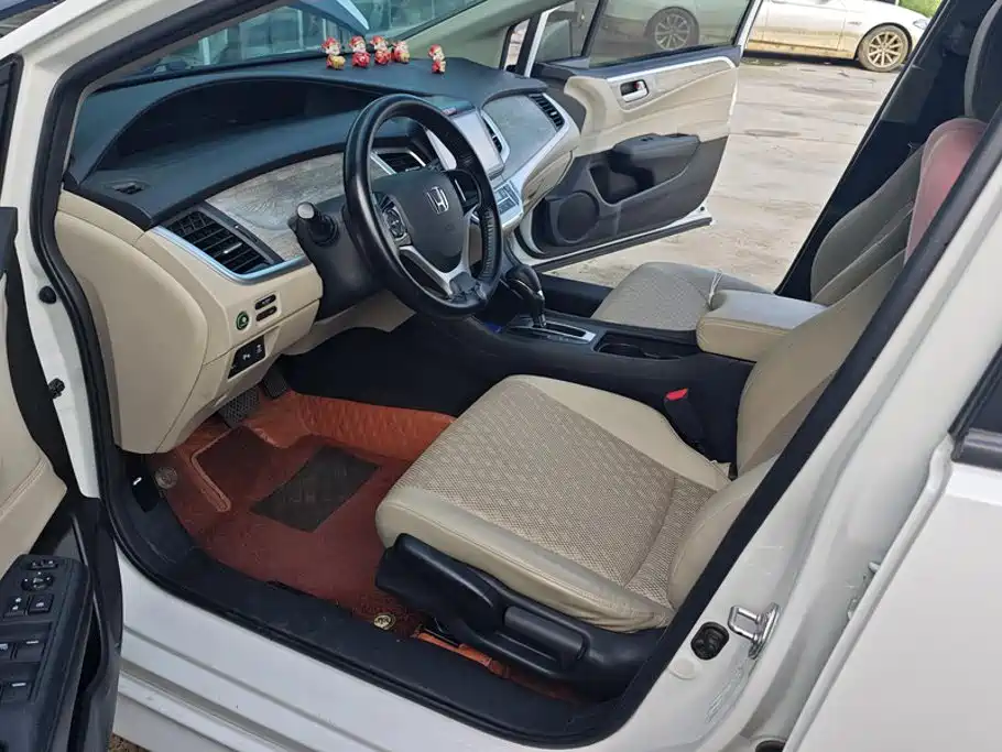 Honda Jade — миниатюра 9