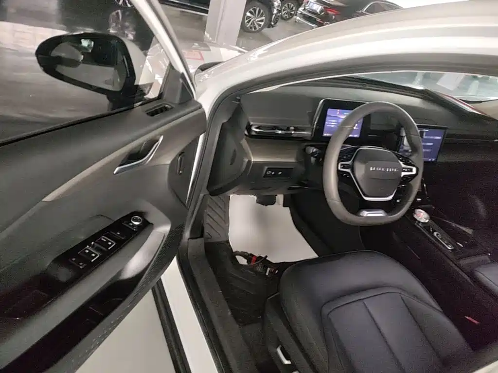Wuling Xingguang — миниатюра 16