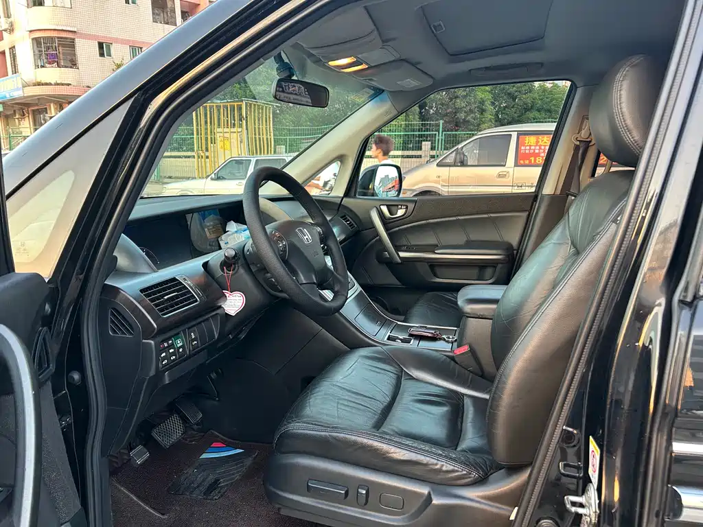 Honda Elysion 2015 2.4L VTi-S Luxury