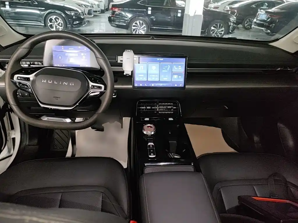 Wuling Xingguang — миниатюра 10