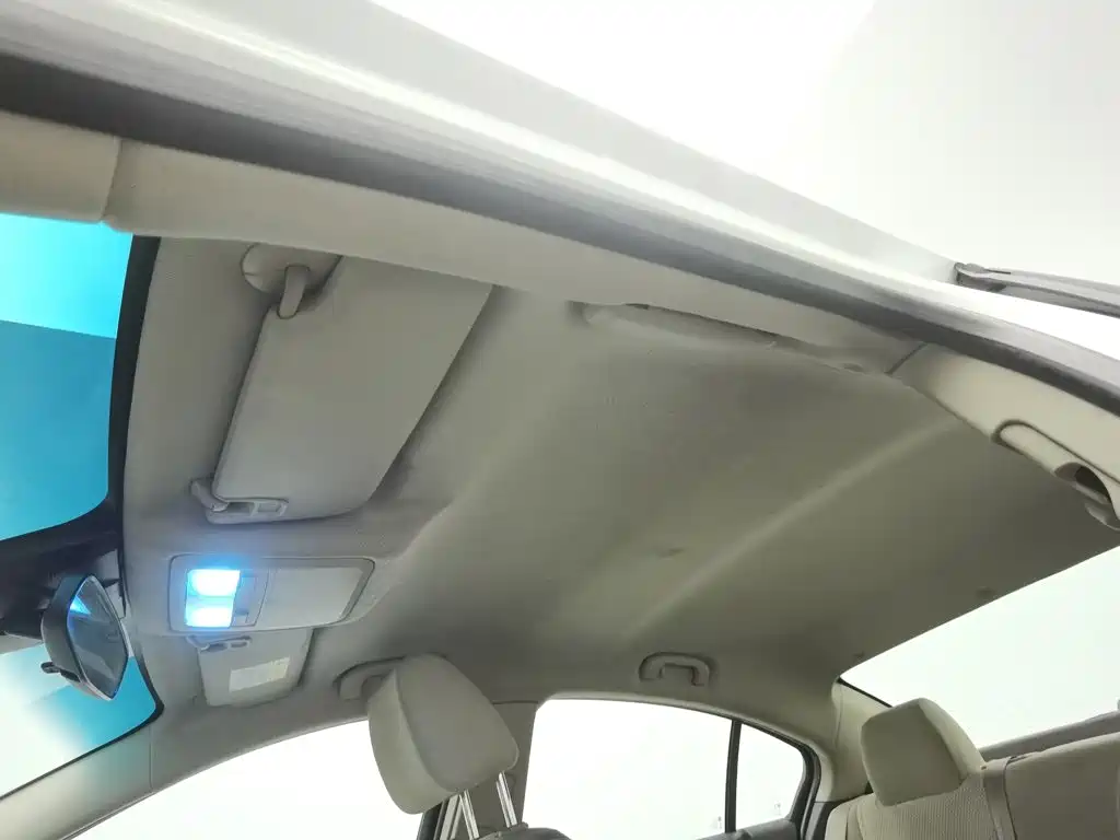 Chevrolet Cruze — миниатюра 14