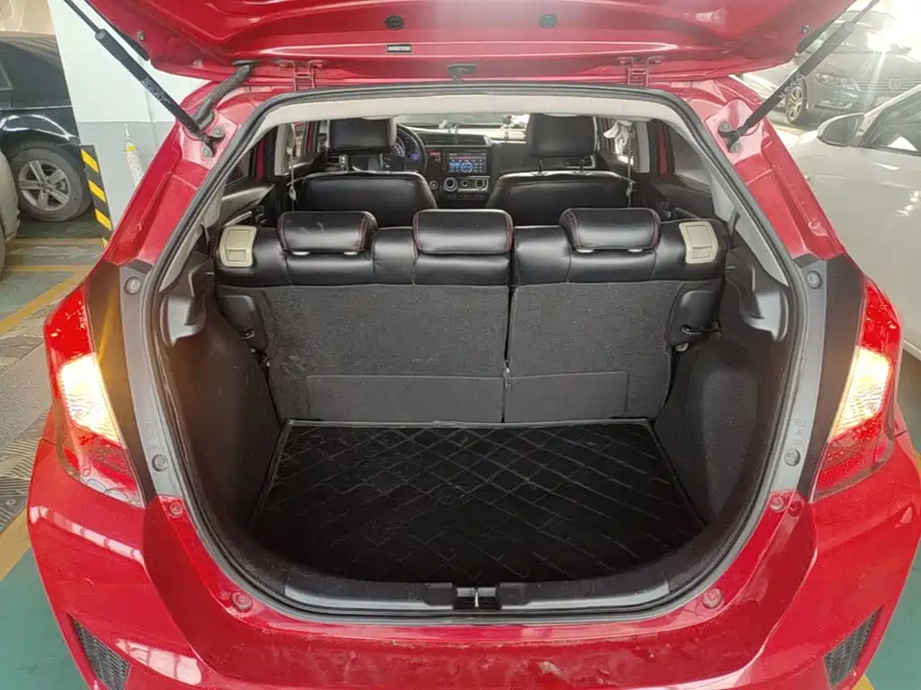Honda Fit — миниатюра 19