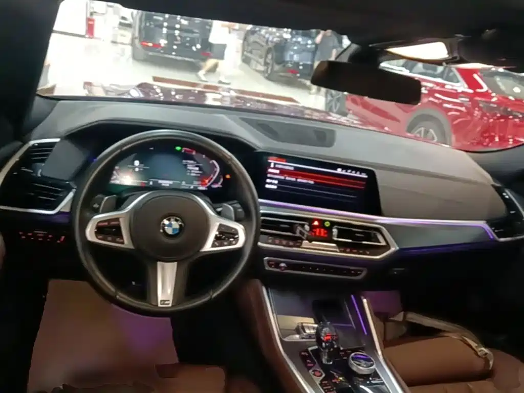 BMW X6 — миниатюра 10
