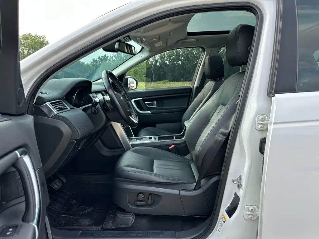 Land Rover Discovery Sport — миниатюра 9