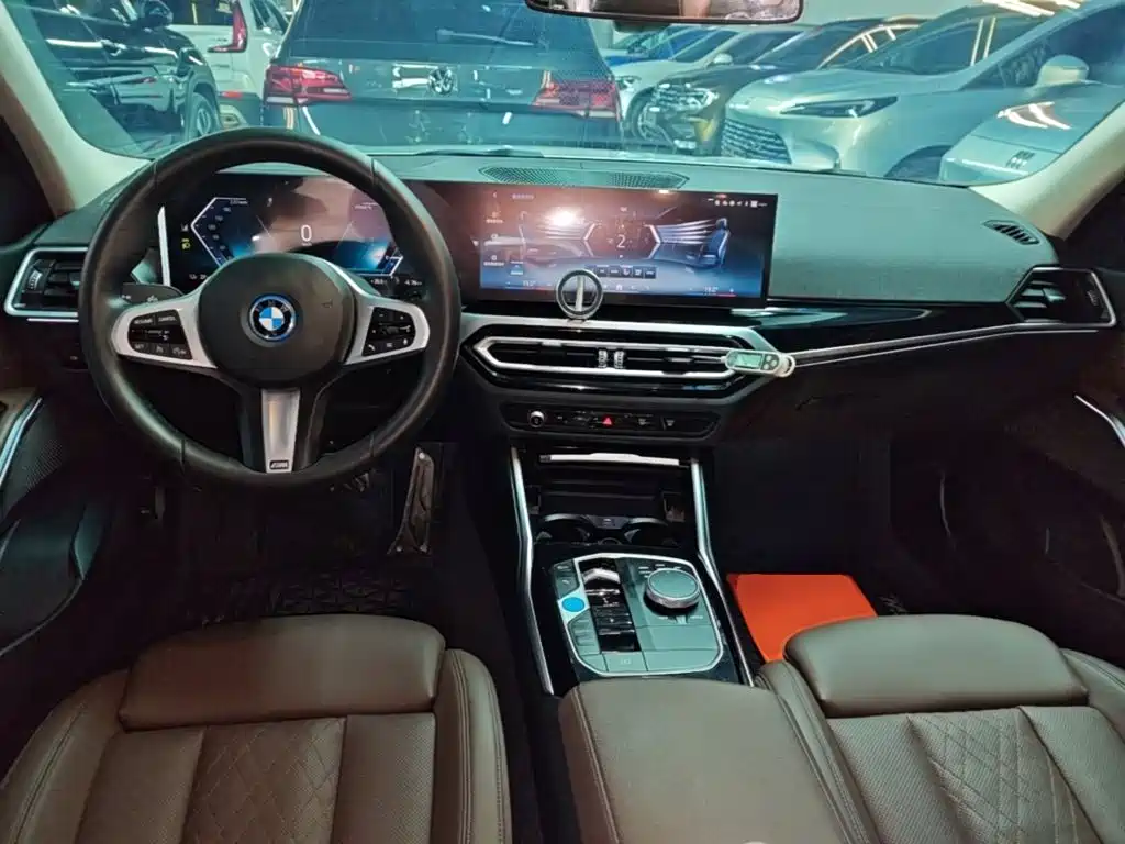 BMW i3 — миниатюра 10