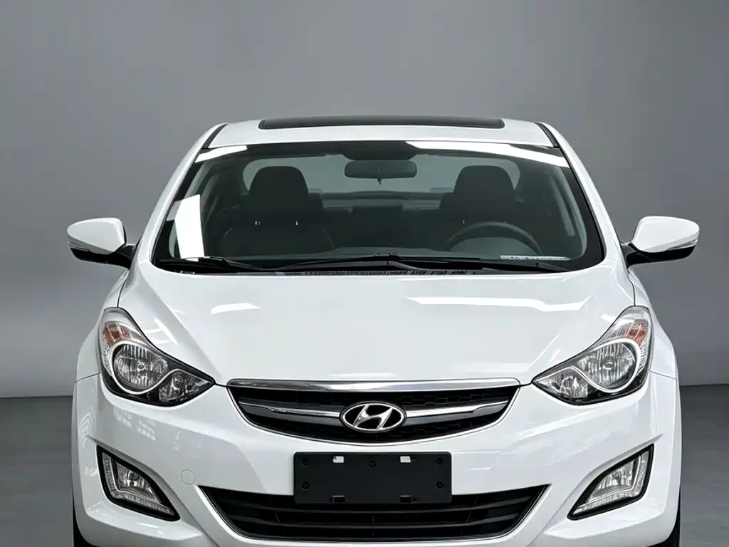 Hyundai Elantra Langdong — миниатюра 20