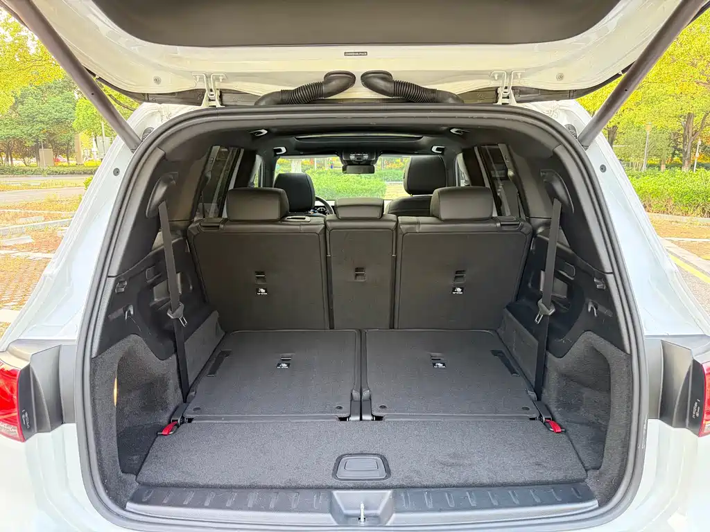 Mercedes-Benz GLB — миниатюра 13