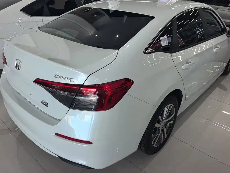 Honda Civic — миниатюра 3