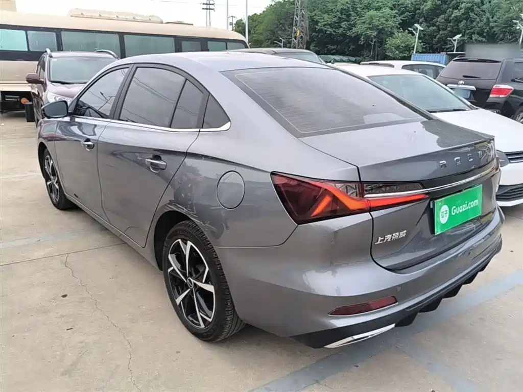 Roewe i5 2023 1.5L CVT