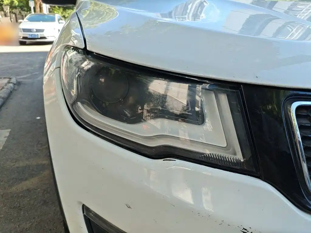 Jeep Compass — миниатюра 7