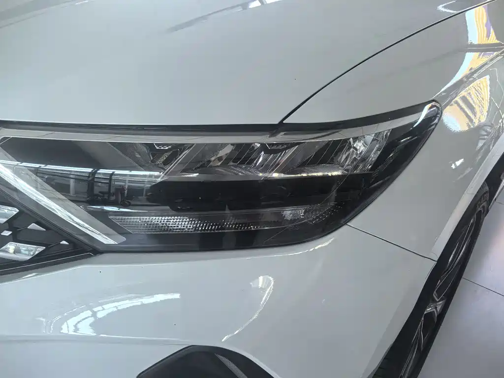 Jetta VS5 — миниатюра 3