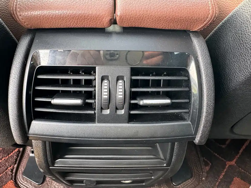BMW X5 (Import) — миниатюра 16
