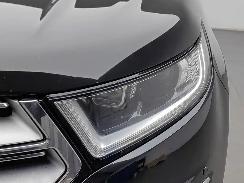 Ford Edge — миниатюра 7