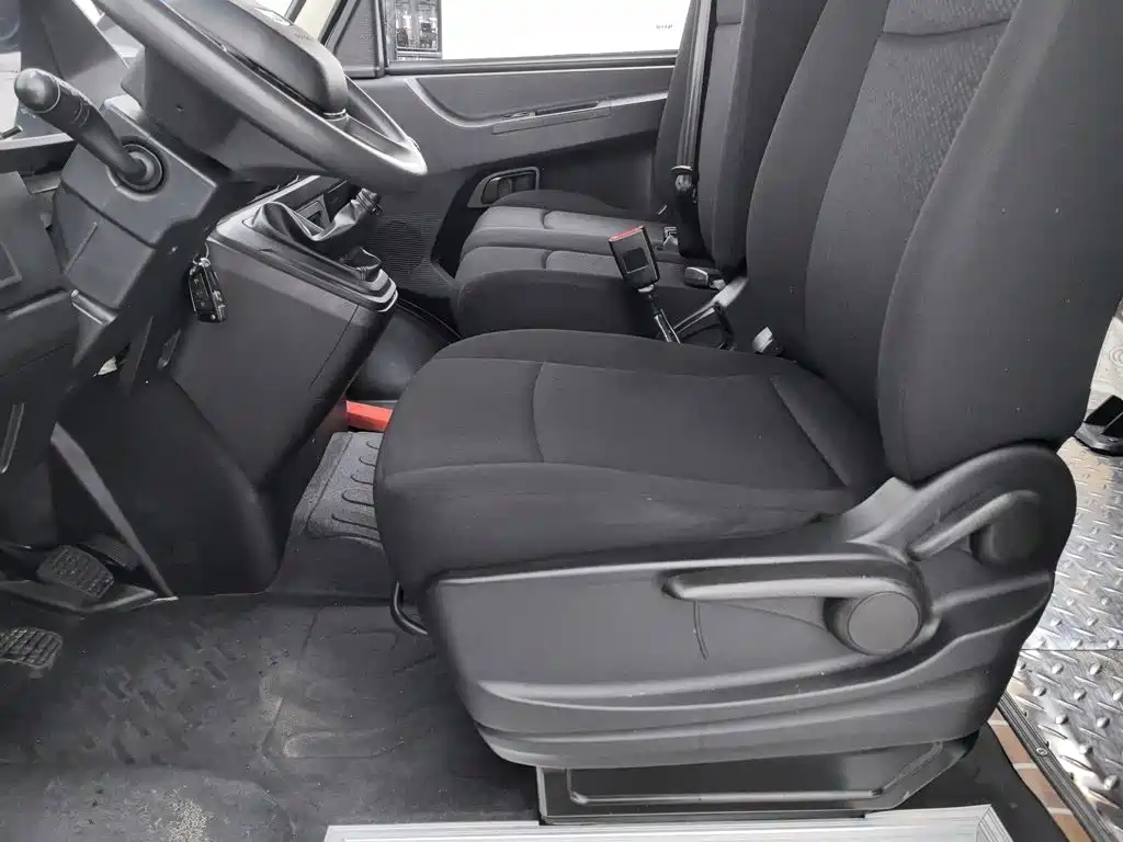 IVECO Daily — миниатюра 20